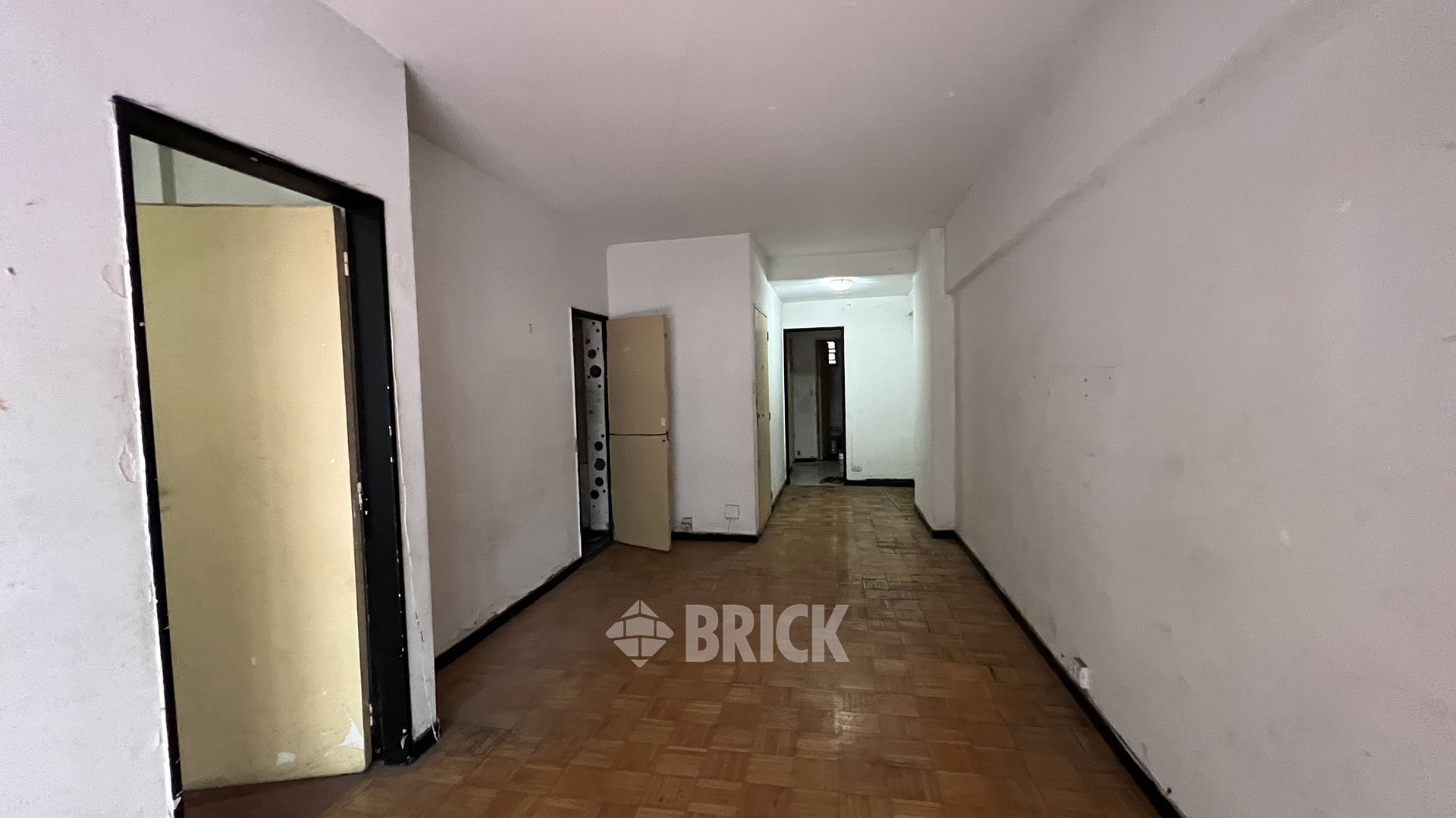 LAS HERAS, AV. al 2100 Piso 1 5