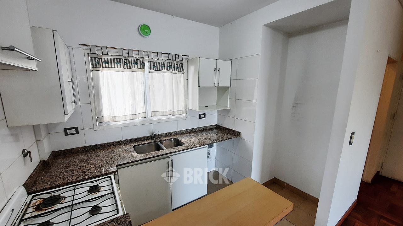 INDEPENDENCIA, AV. al 2500 Piso 7 10