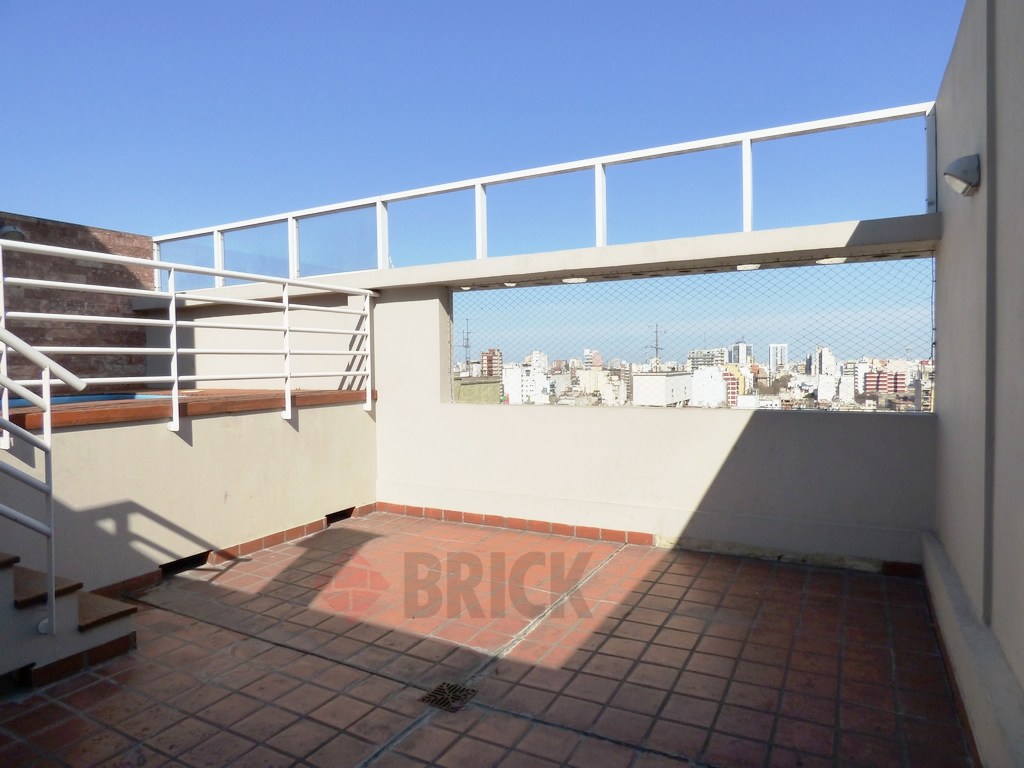 INDEPENDENCIA, AV. al 2500 Piso 7 25