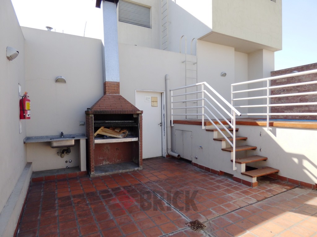 INDEPENDENCIA, AV. al 2500 Piso 7 26