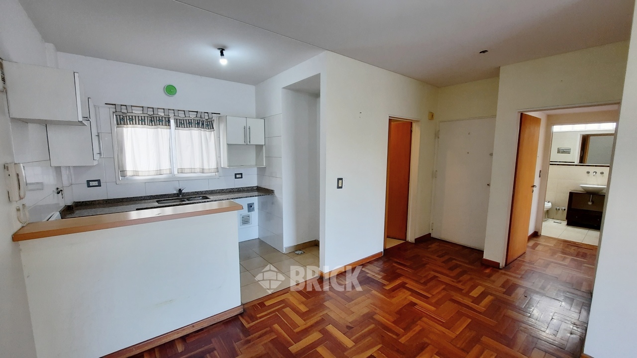 INDEPENDENCIA, AV. al 2500 Piso 7 9