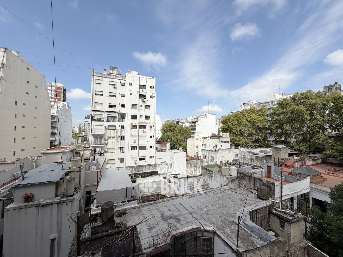 RIVADAVIA, AV. al 3400 Piso 5 12