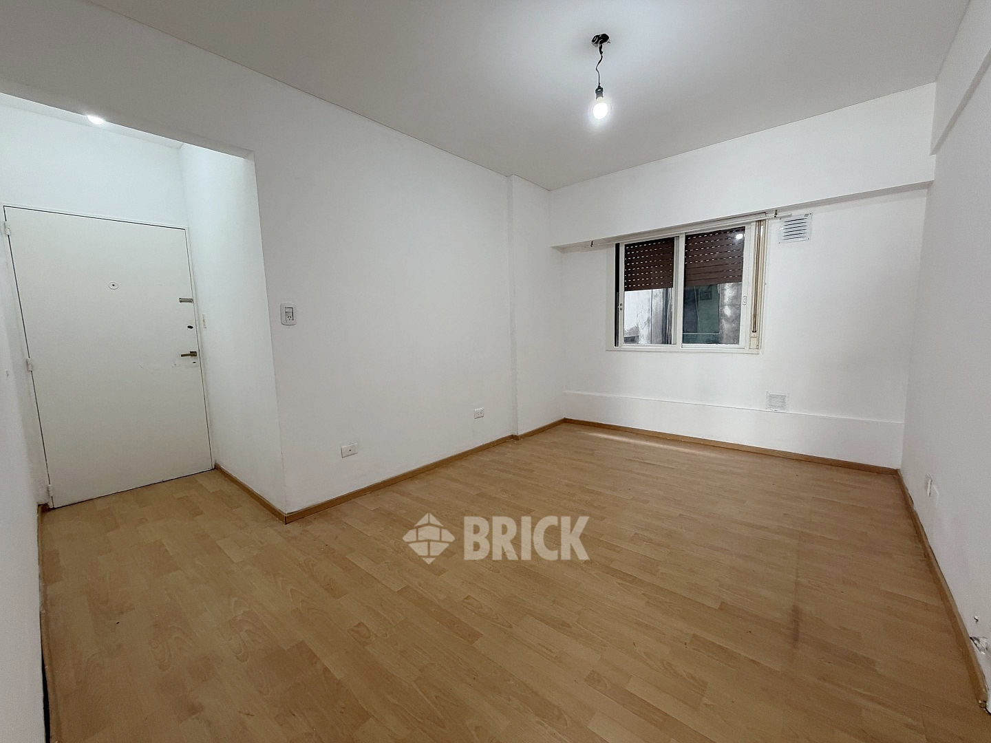 RIVADAVIA, AV. al 3400 Piso 5 3