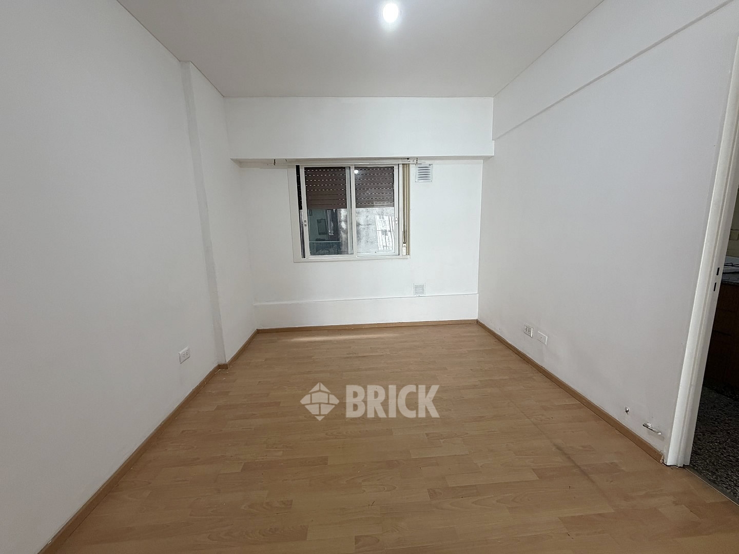 RIVADAVIA, AV. al 3400 Piso 5 4