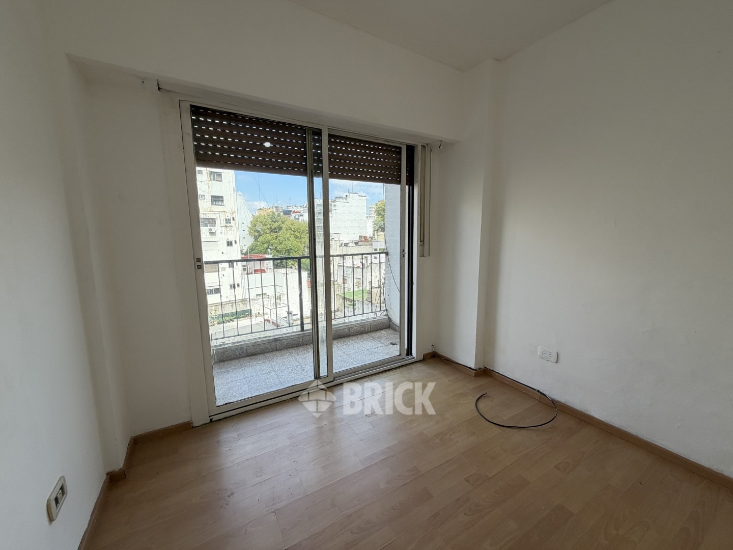 RIVADAVIA, AV. al 3400 Piso 5 8