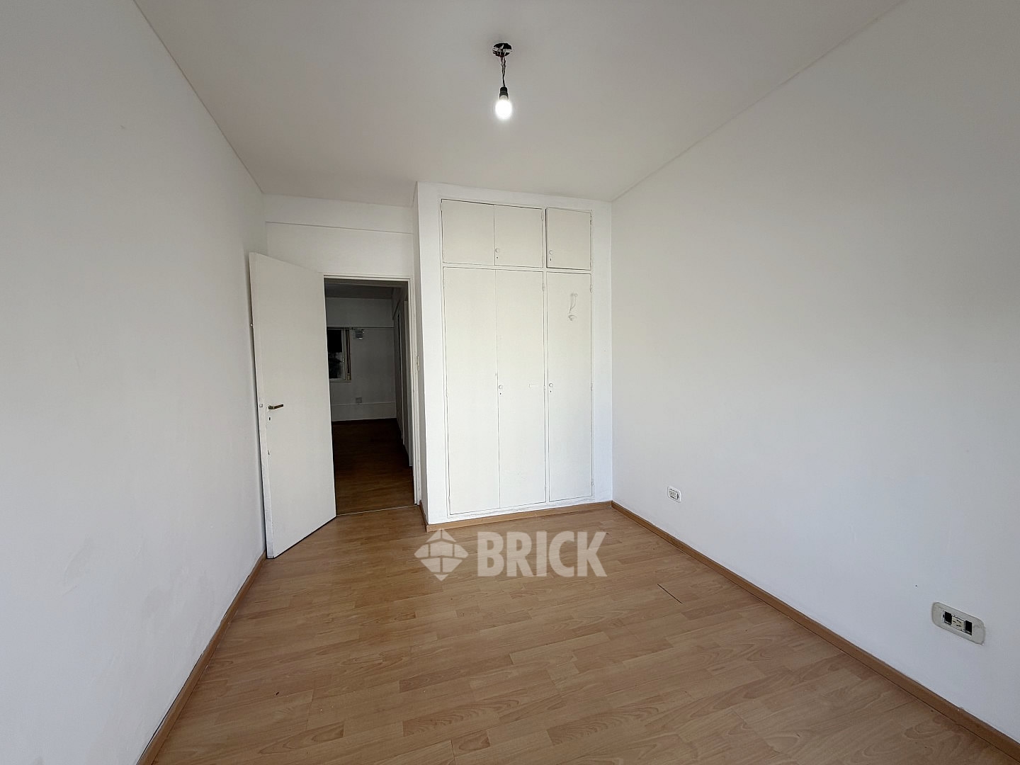 RIVADAVIA, AV. al 3400 Piso 5 9
