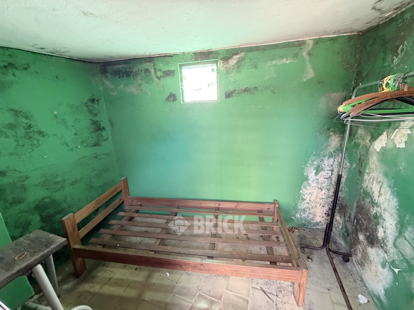 ALVAREZ, JULIAN al 1100 Piso 1 24