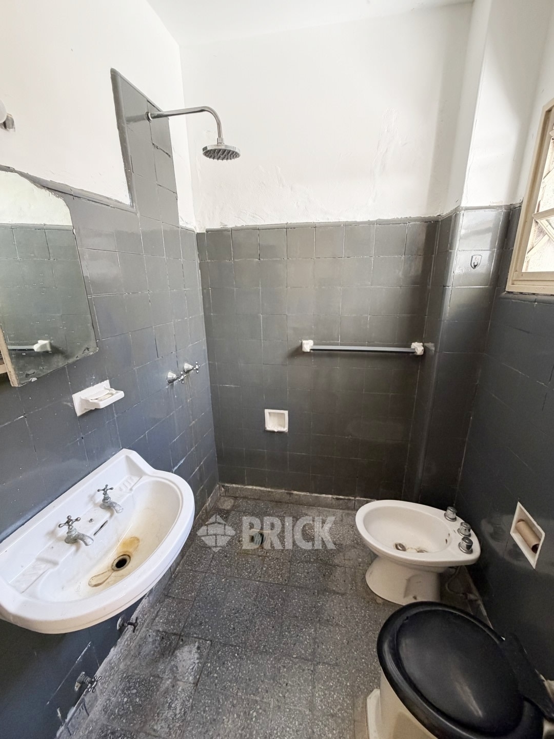 SARMIENTO al 1300 Piso 2 13