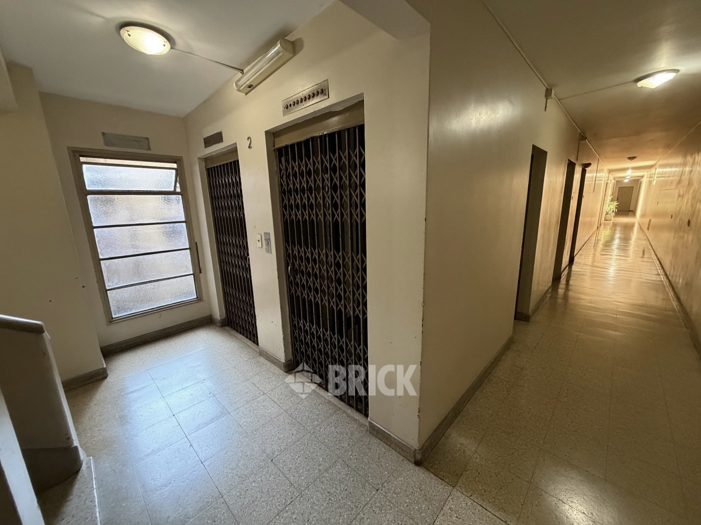 SARMIENTO al 1300 Piso 2 15