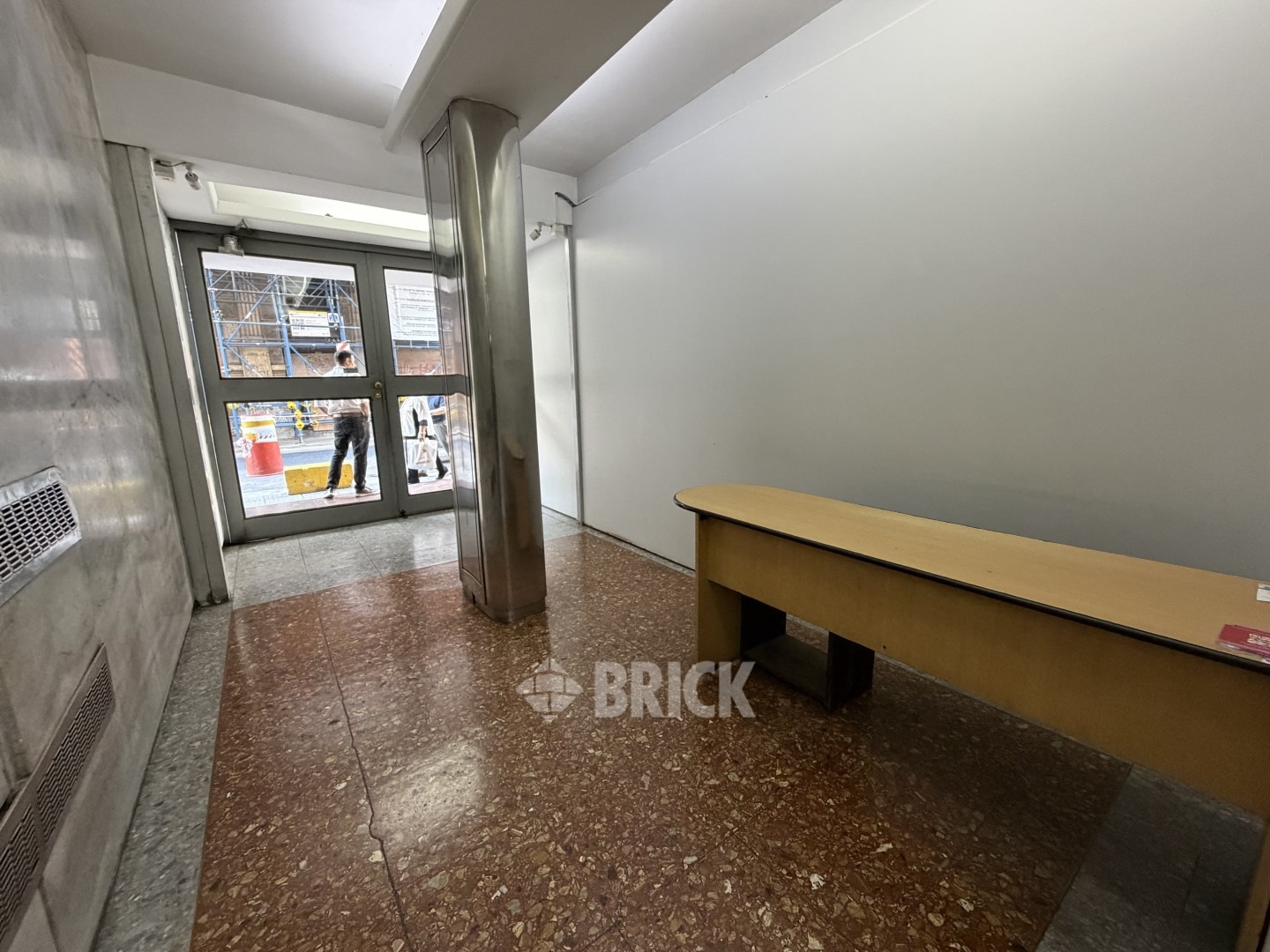 SARMIENTO al 1300 Piso 2 18
