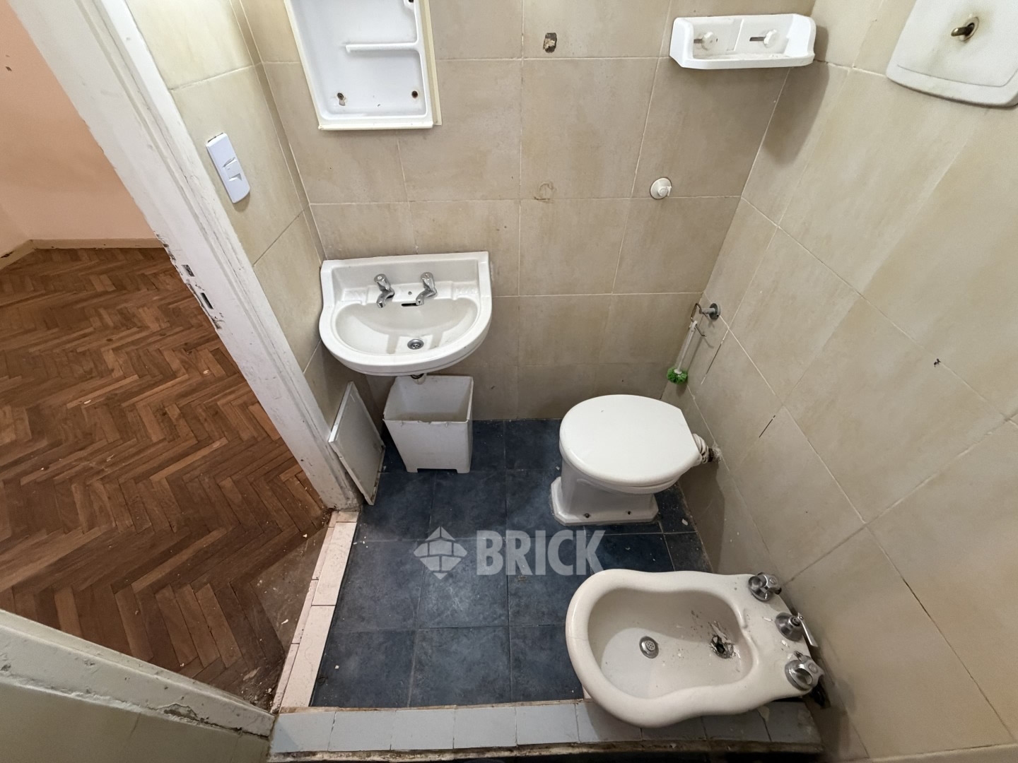 SARMIENTO al 1300 Piso 3 13