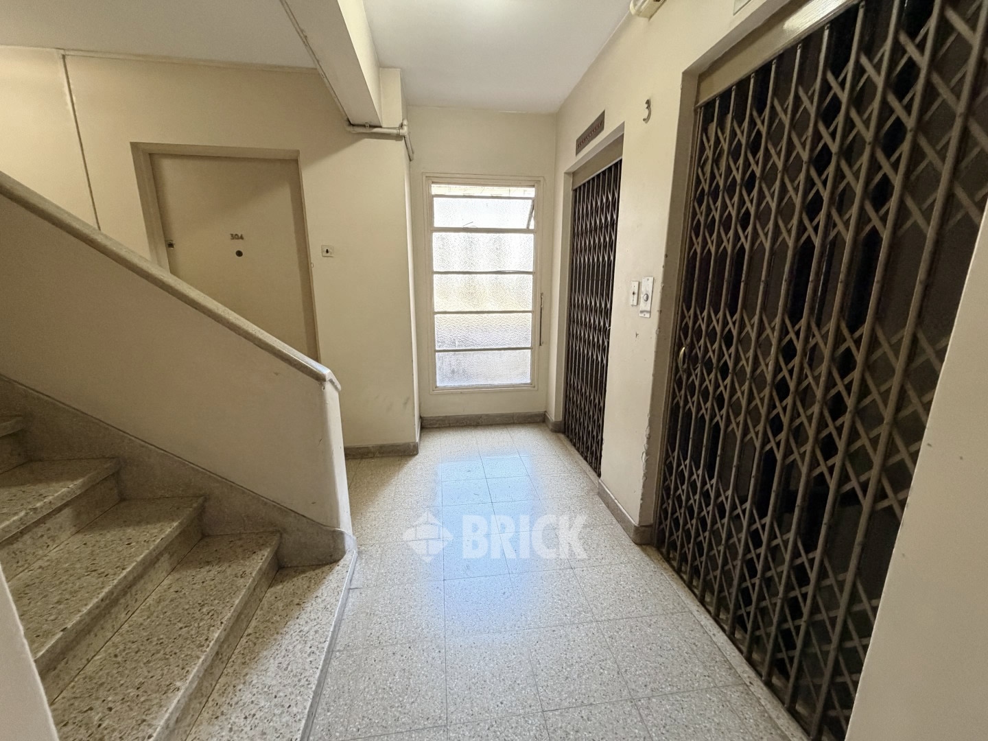 SARMIENTO al 1300 Piso 3 15