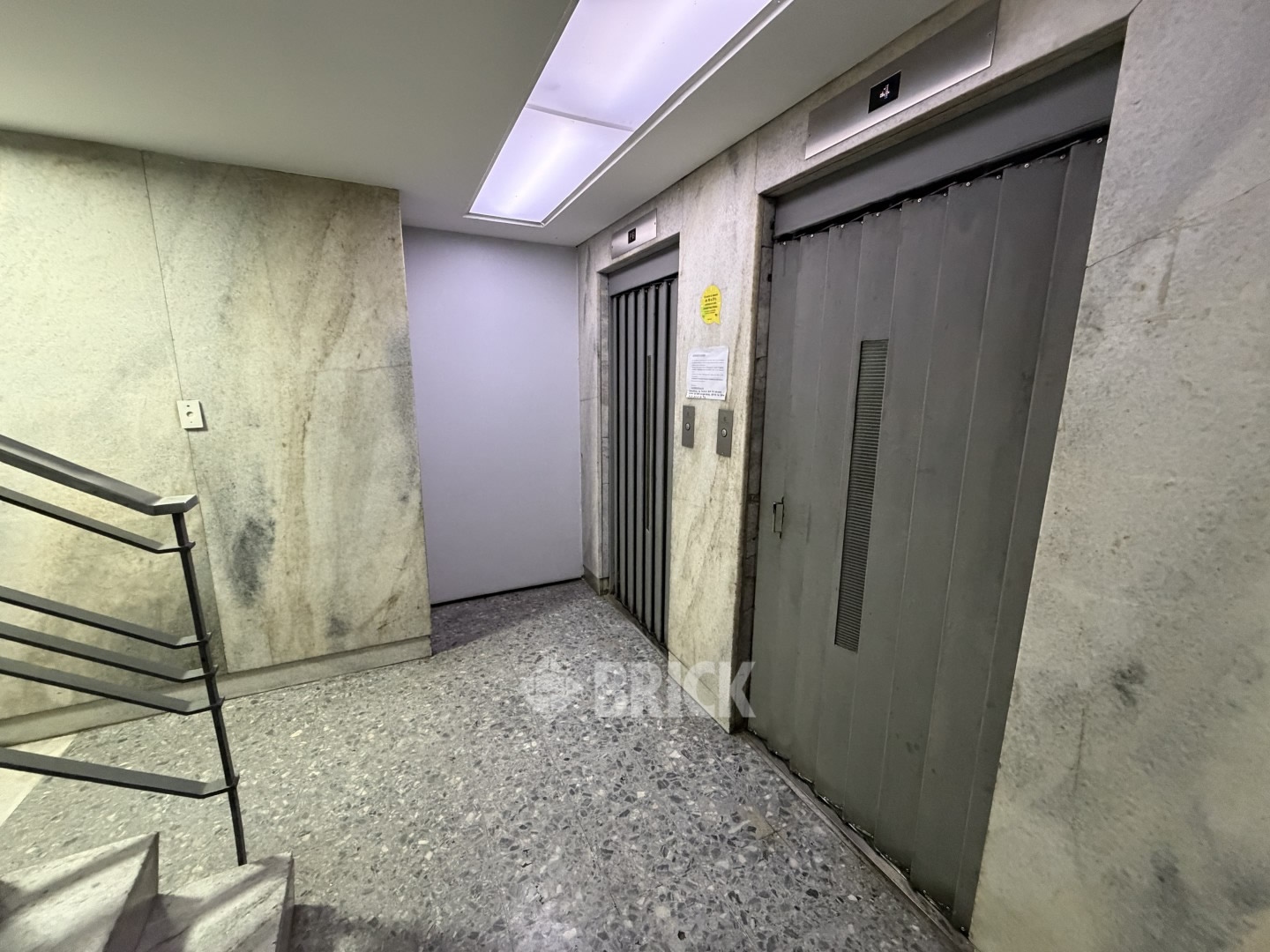 SARMIENTO al 1300 Piso 3 17