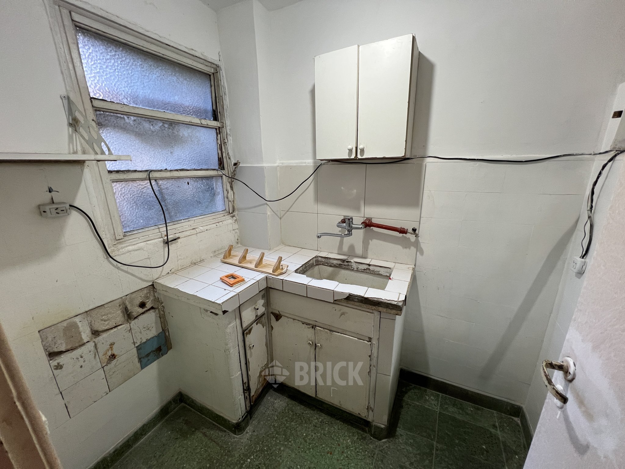 SARMIENTO al 1300 Piso 3 8