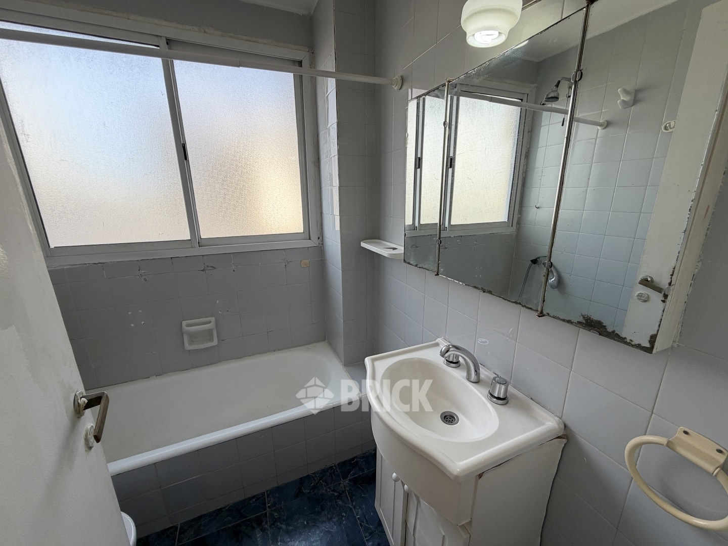 ALVEAR, MARCELO T. DE al 1900 Piso 11 14