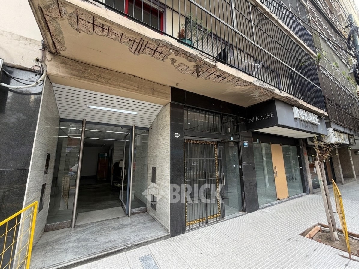 ALVEAR, MARCELO T. DE al 1900 Piso 11 23