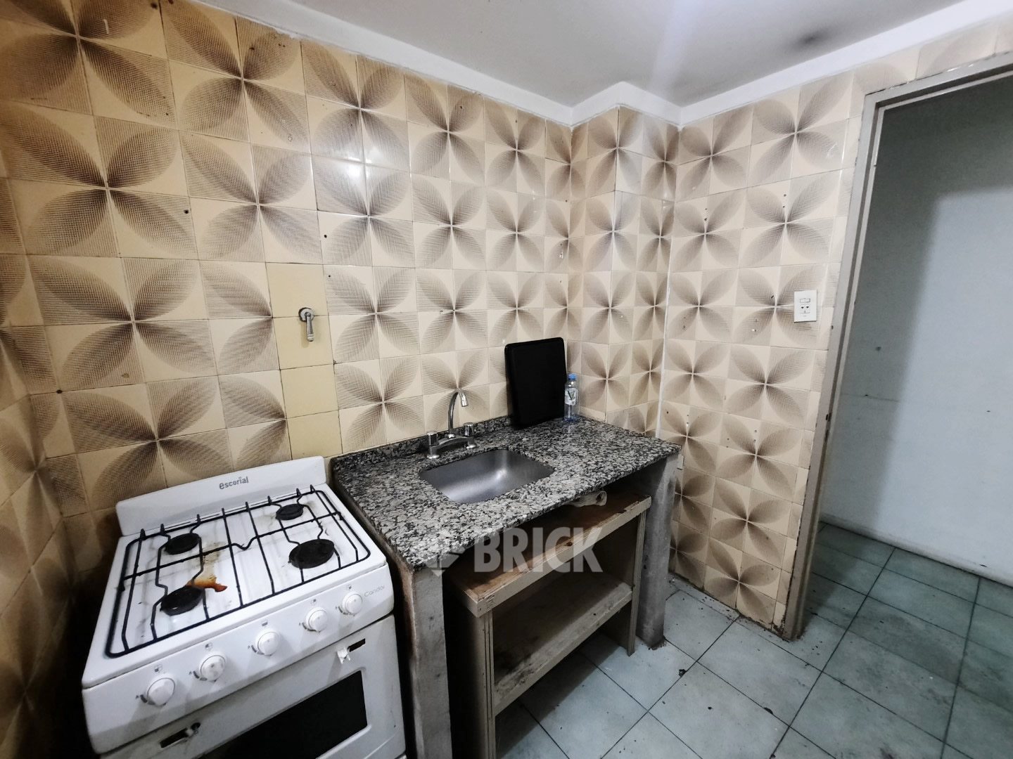 VIAMONTE al 2200 Piso PB 13