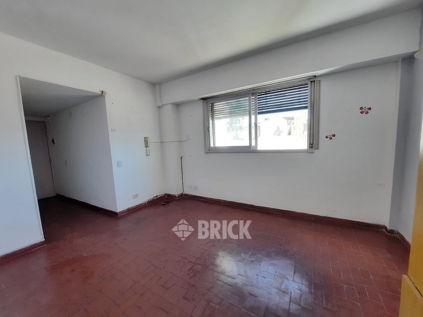 CONDE al 1000 Piso 3 6