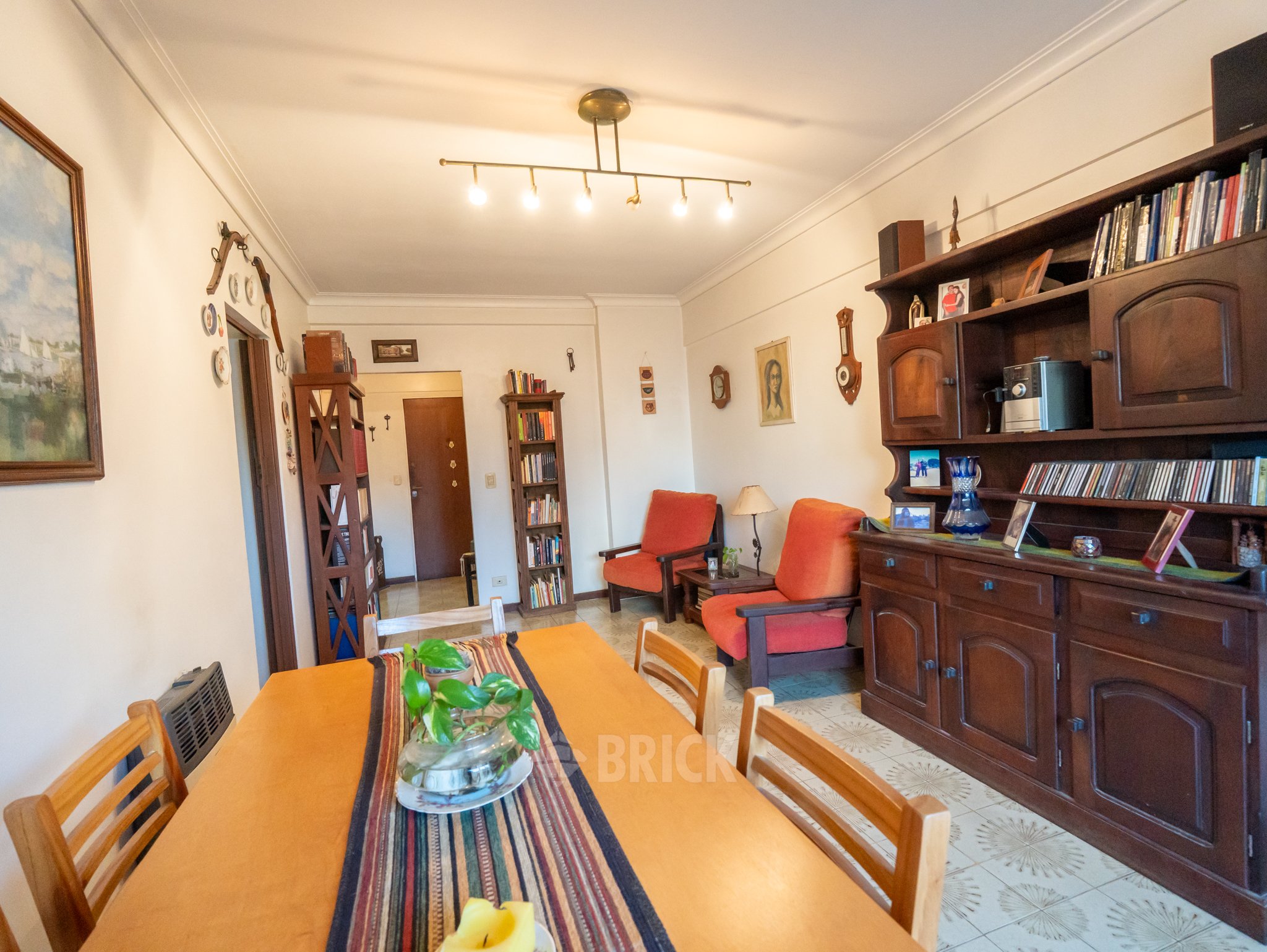 FRANKLIN al 2400 Piso 1 6