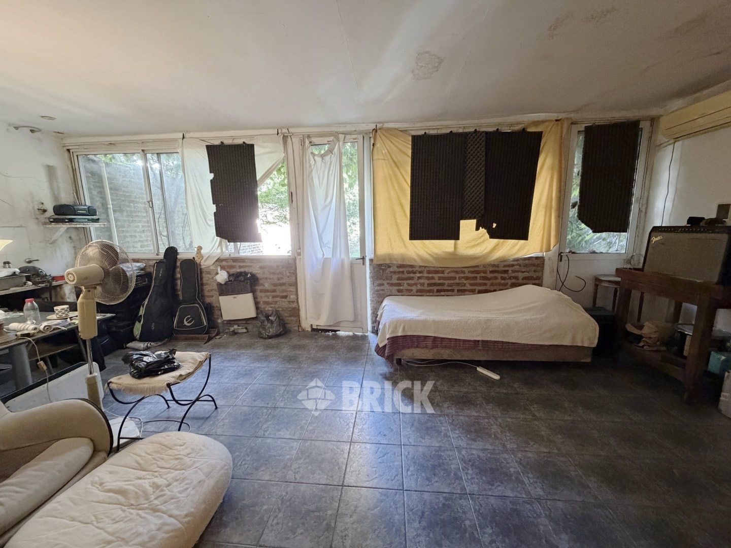 MORENO al 2100 Piso PB 25