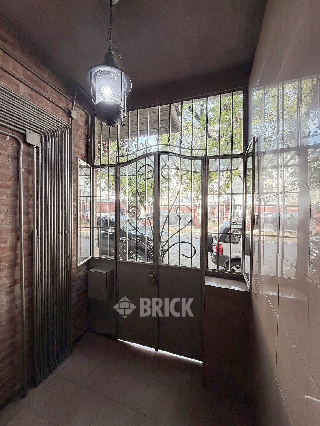 MORENO al 2100 Piso PB 38