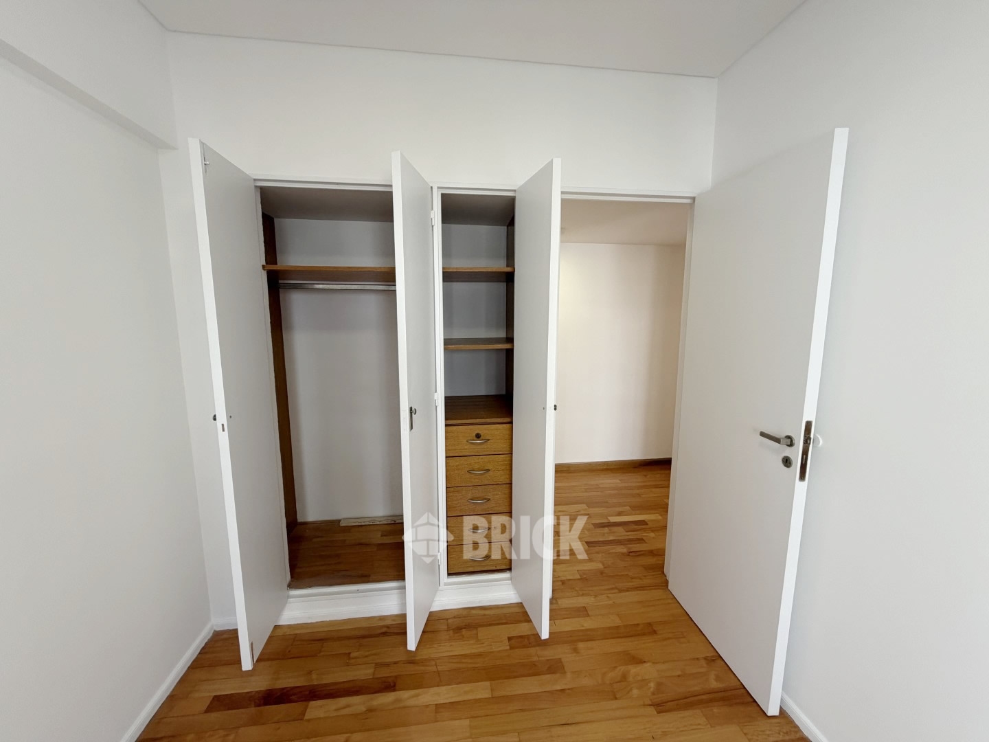 CABRERA, JOSE ANTONIO al 3500 Piso 4 18