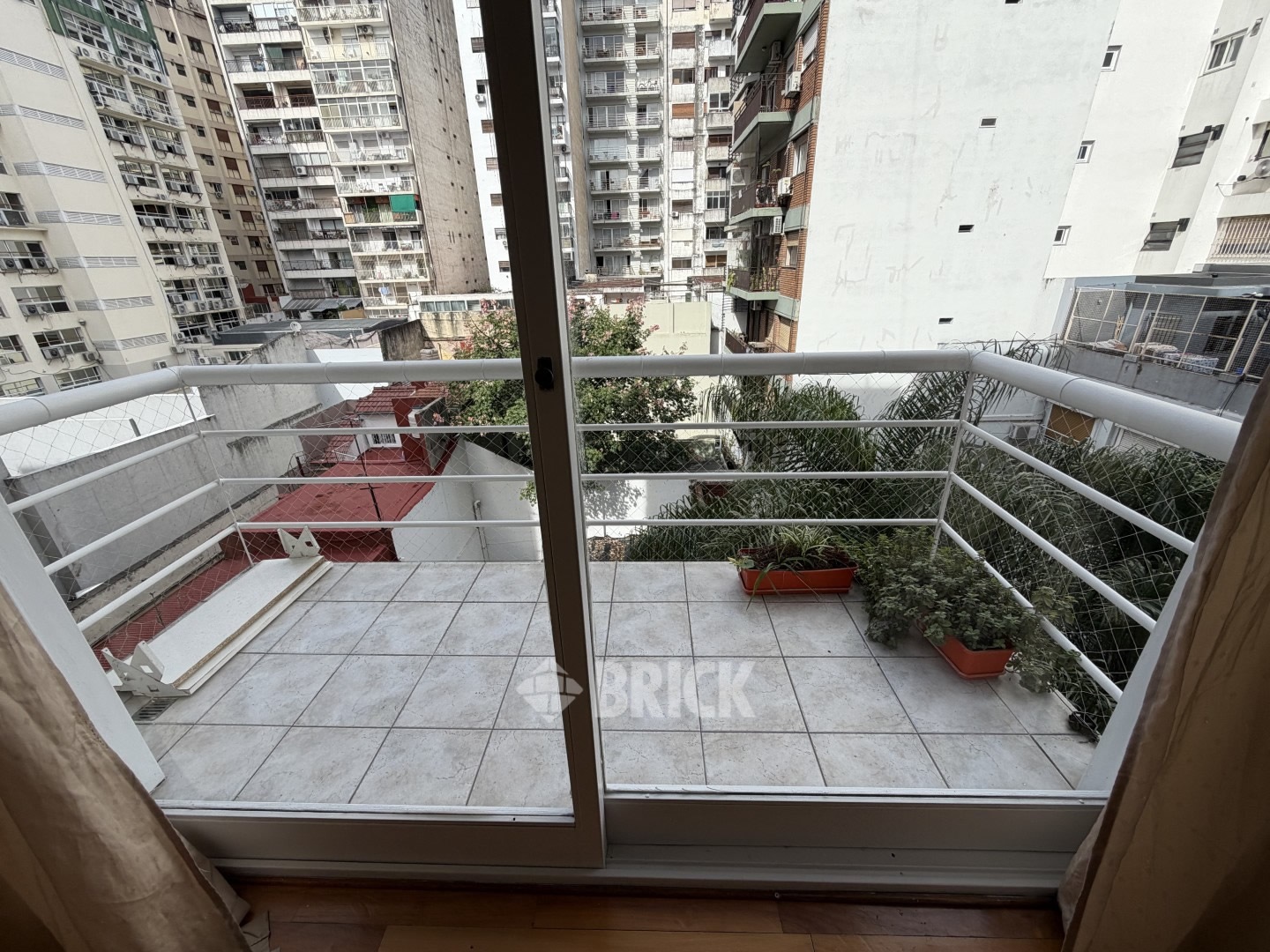 CABRERA, JOSE ANTONIO al 3500 Piso 4 3