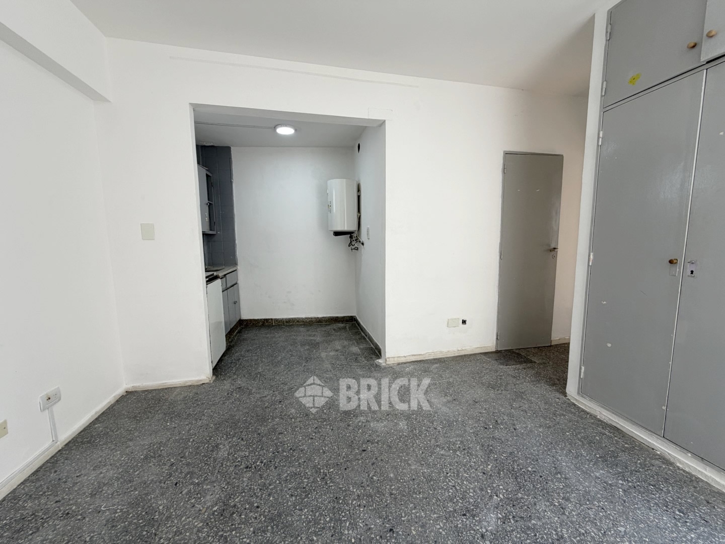 MANSILLA, GRAL. LUCIO al 2500 Piso 8 5