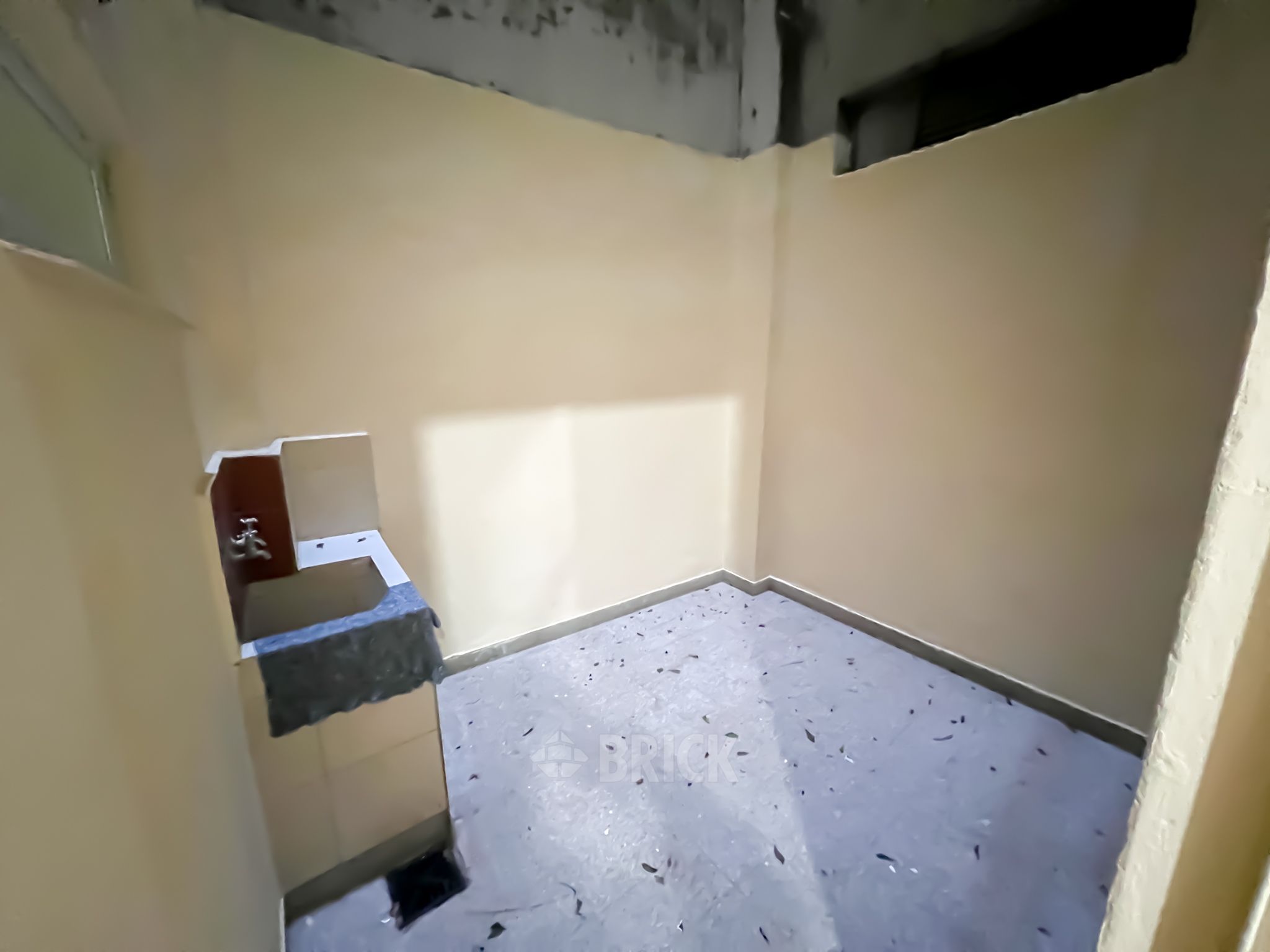 AUSTRIA al 2500 Piso PB 9