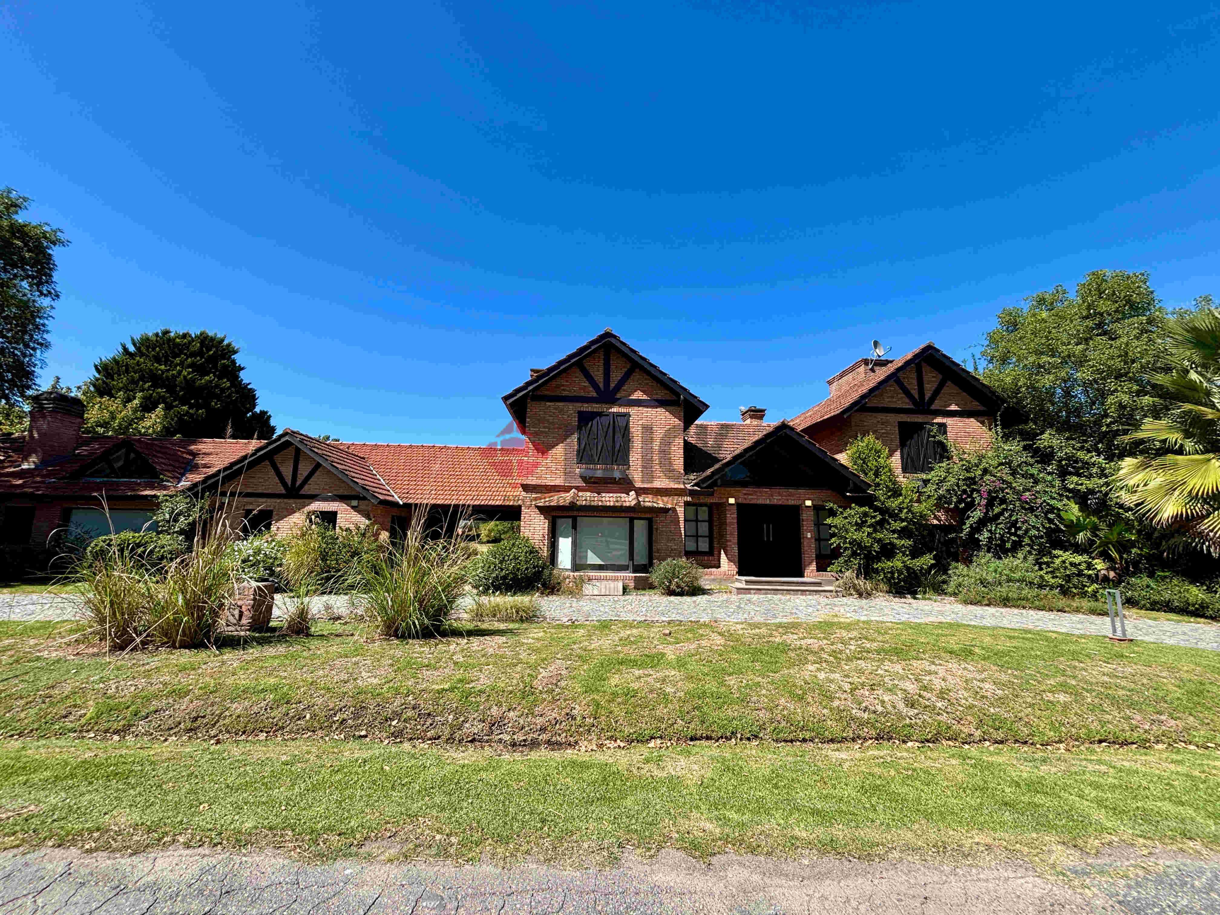 LOS CARDALES CC Lote 899 36