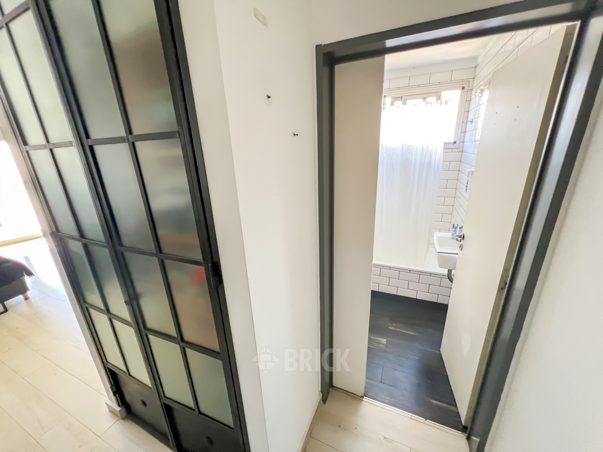 PUAN al 200 Piso 6 10