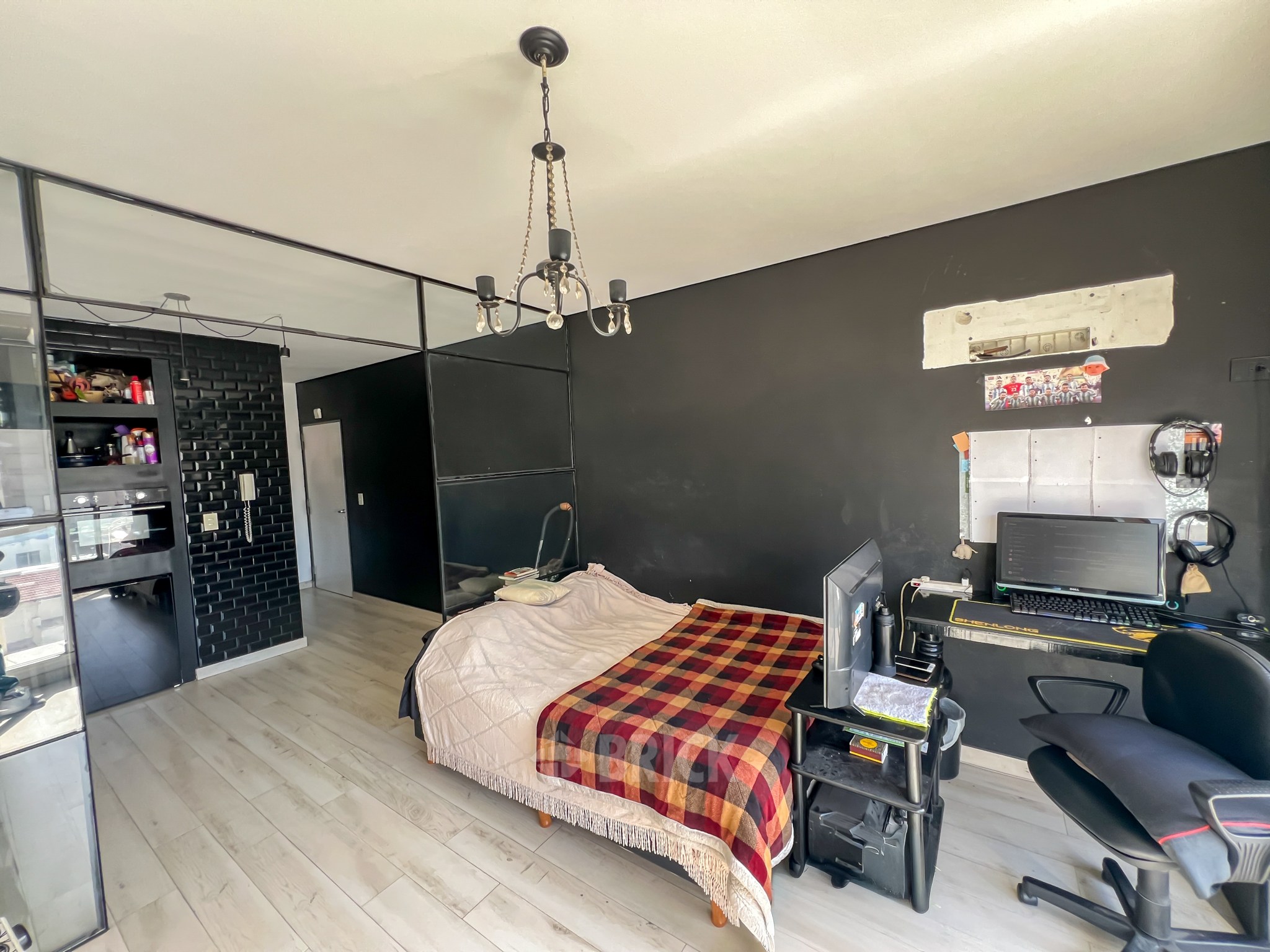 PUAN al 200 Piso 6 5