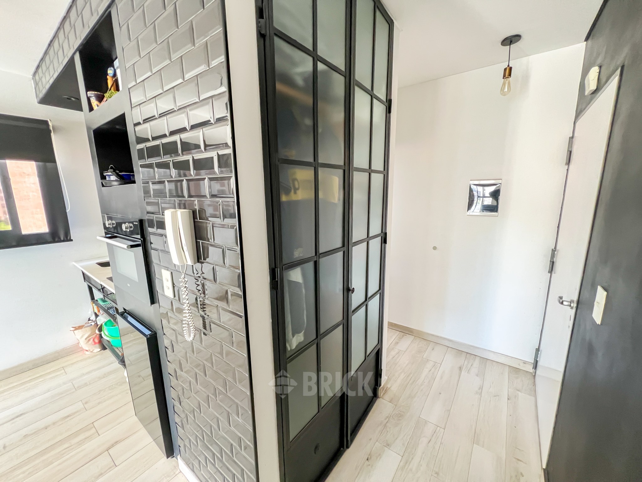 PUAN al 200 Piso 6 9