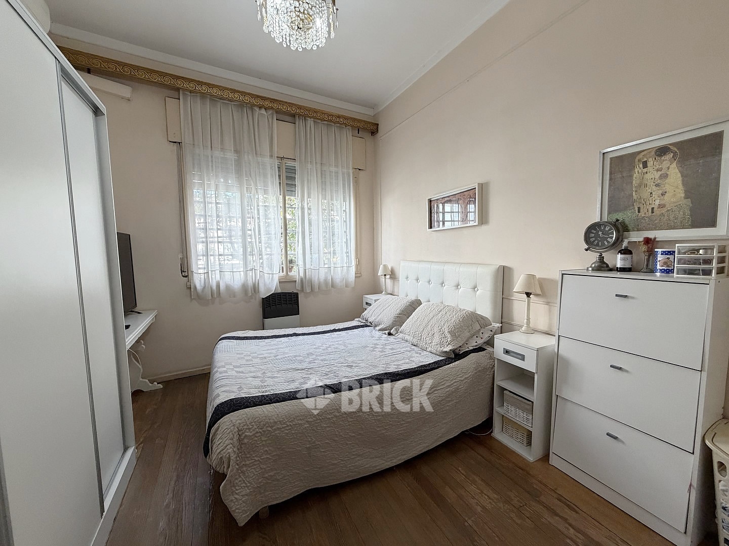 ENTRE RIOS, AV. al 1600 Piso 1 11