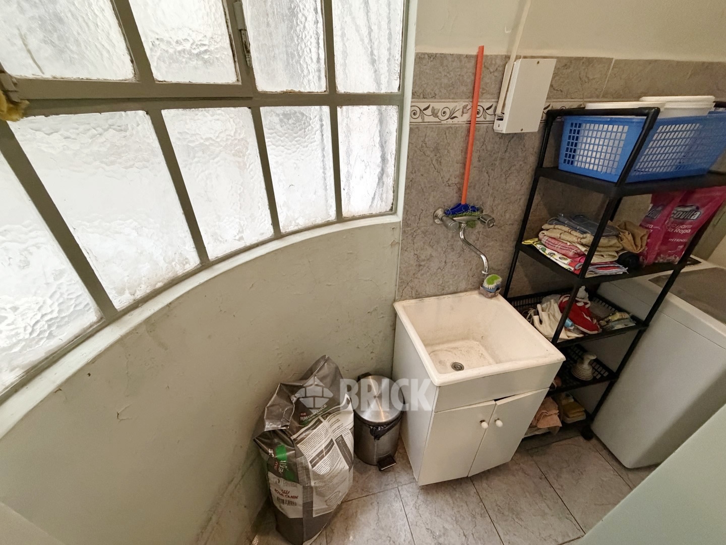 ENTRE RIOS, AV. al 1600 Piso 1 28