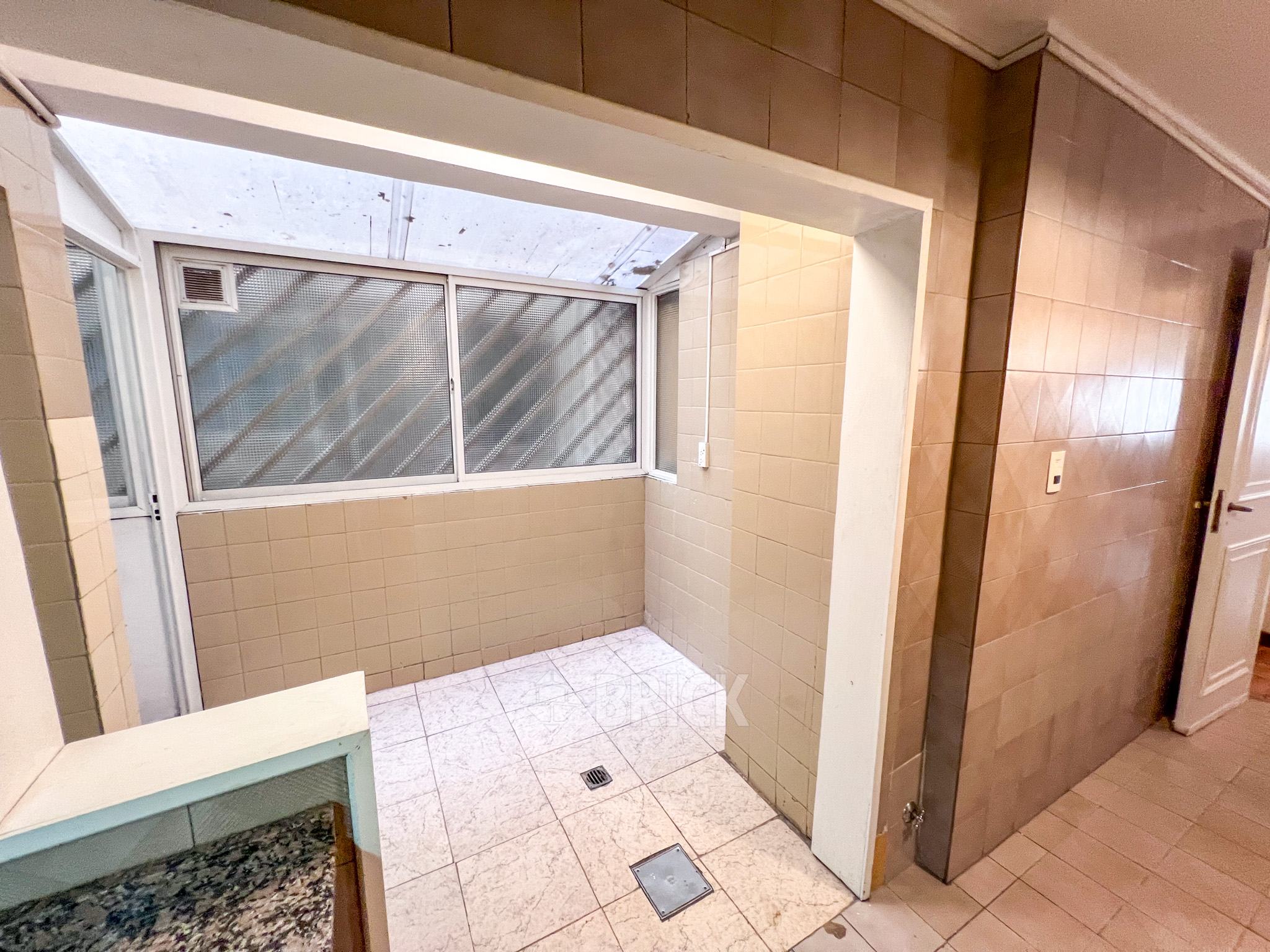 ZABALA al 2400 Piso 1 15