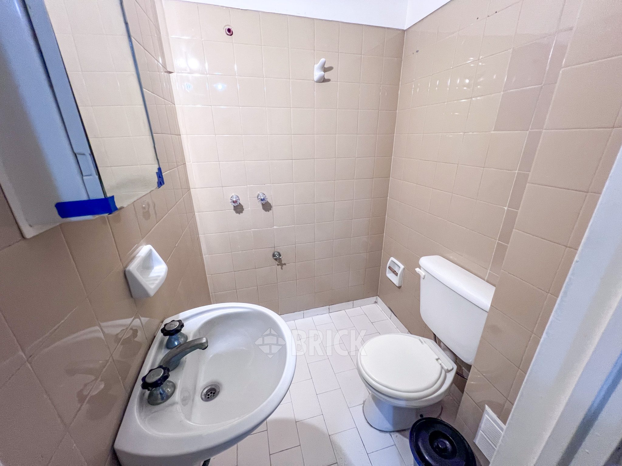 ZABALA al 2400 Piso 1 19