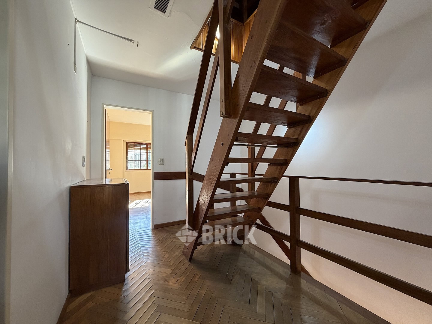 MERCADER, EMIR al 4300 Piso PB 17