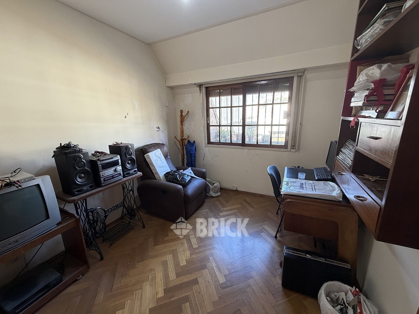 MERCADER, EMIR al 4300 Piso PB 21