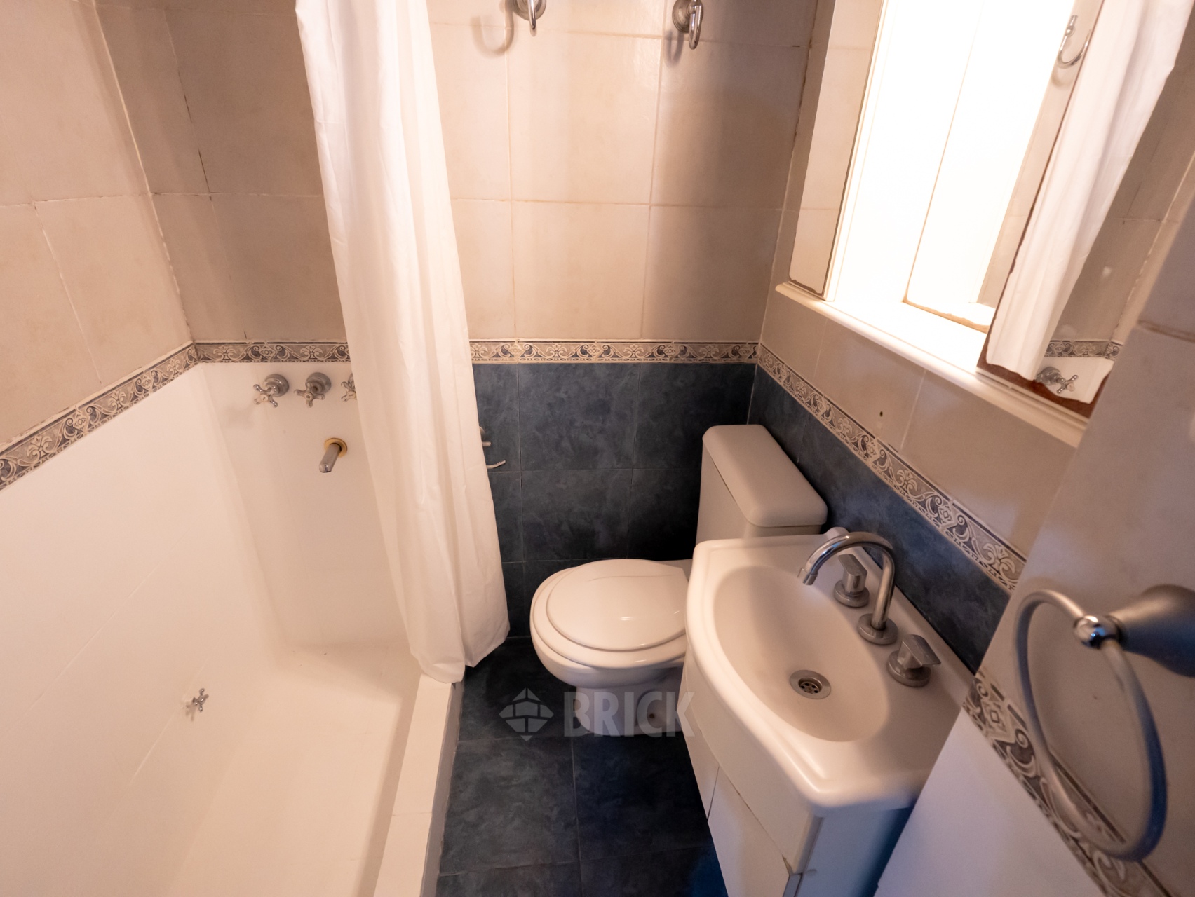 VIRASORO al 2300 Piso PB 9