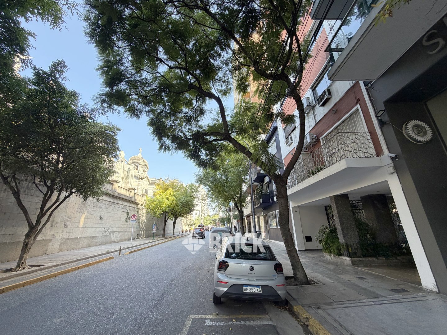 AZCUENAGA al 1900 Piso 8 19