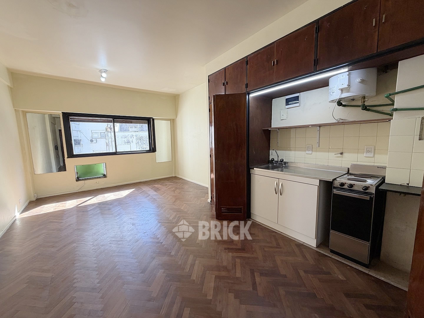 AZCUENAGA al 1900 Piso 8 3