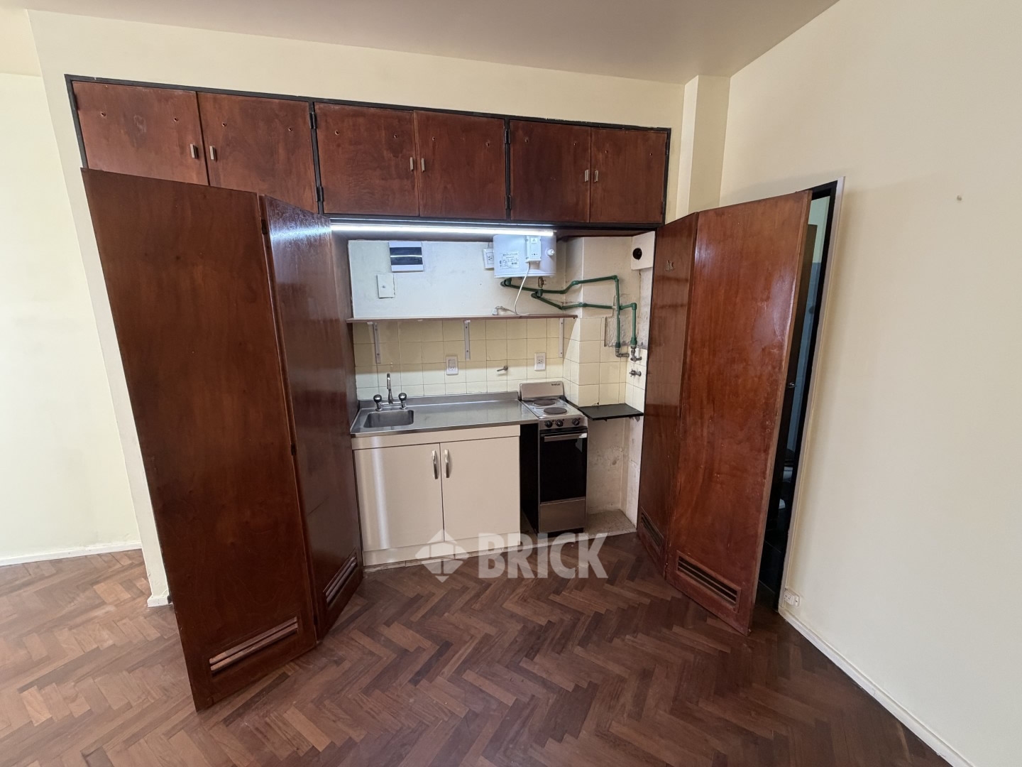 AZCUENAGA al 1900 Piso 8 8