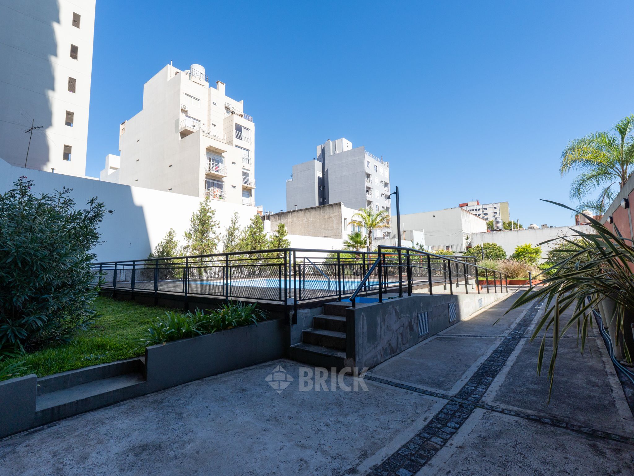 ALVAREZ, DONATO, T. GRAL. al 200 Piso 7 10