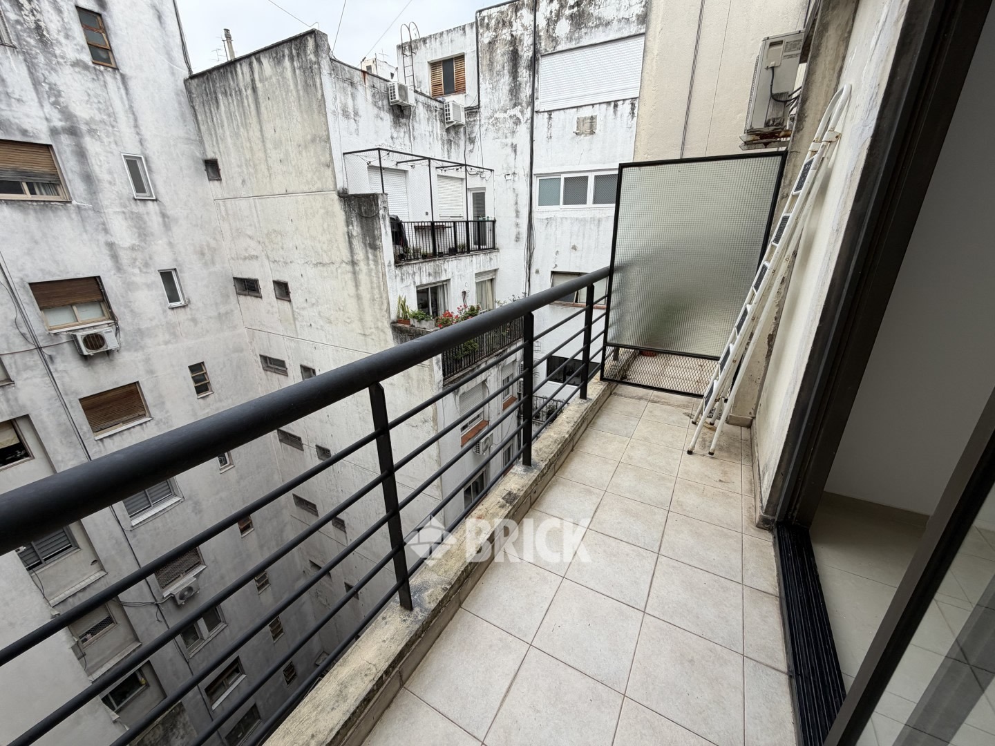 AZCUENAGA al 1100 Piso 9 6