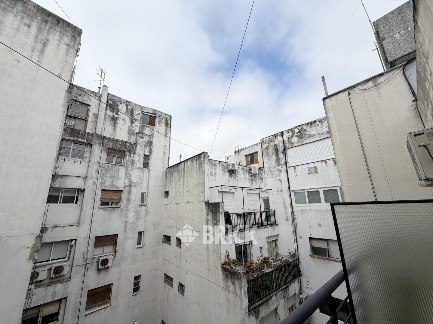 AZCUENAGA al 1100 Piso 9 7