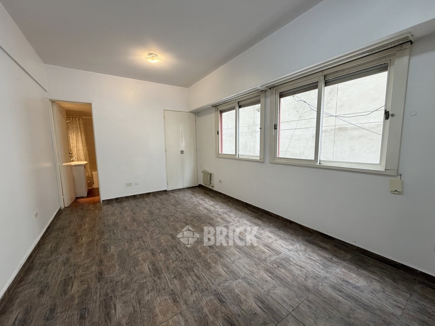 AZCUENAGA al 1900 Piso 6 1