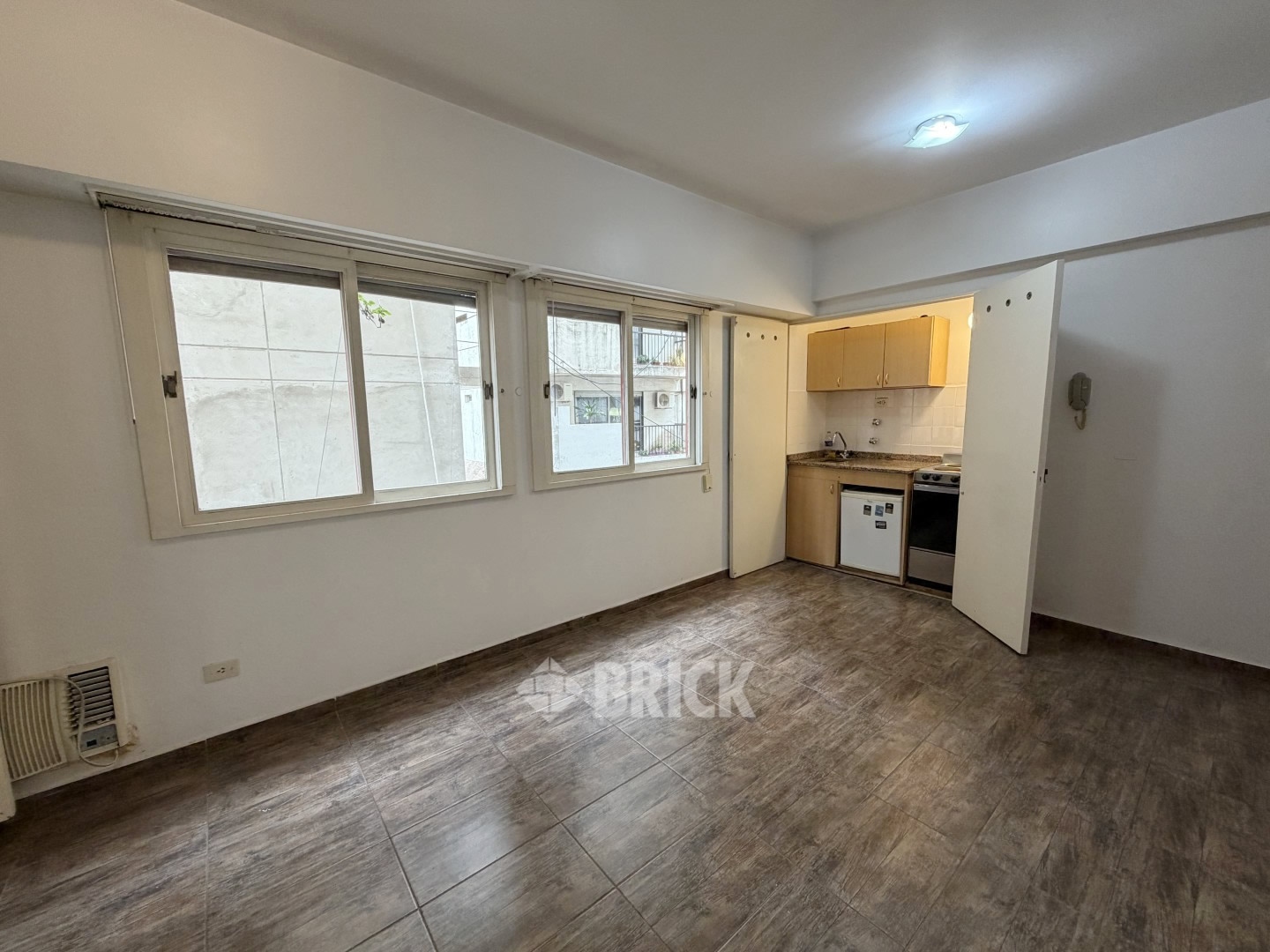 AZCUENAGA al 1900 Piso 6 10