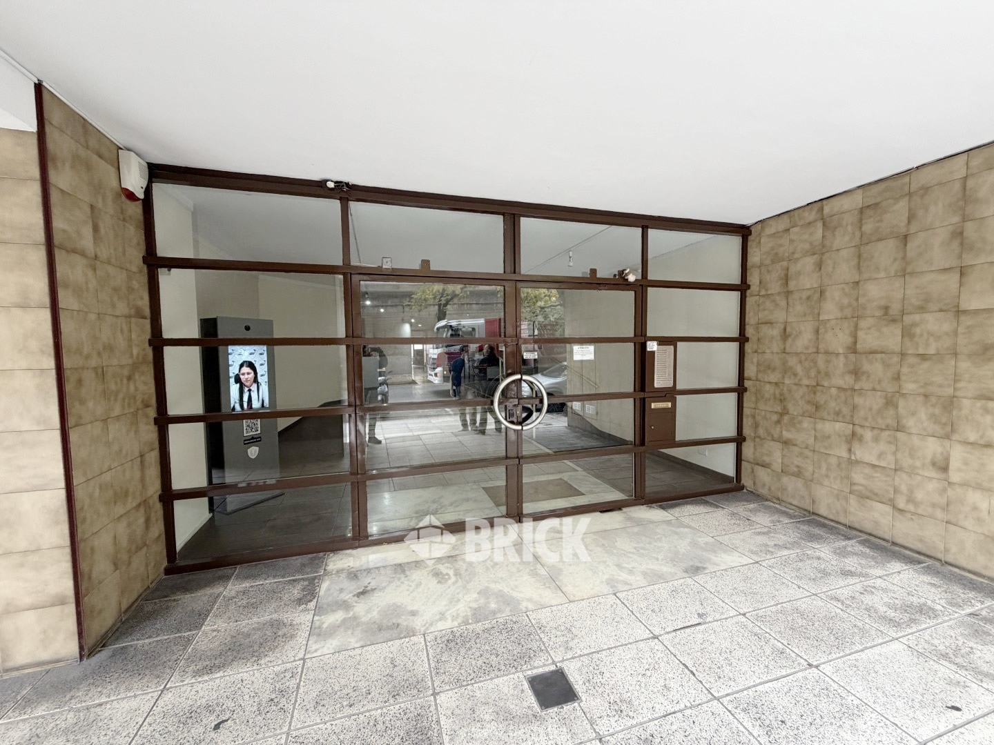 AZCUENAGA al 1900 Piso 6 20