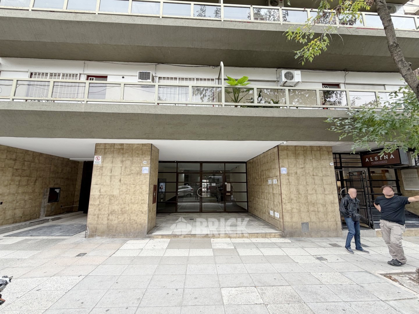 AZCUENAGA al 1900 Piso 6 21